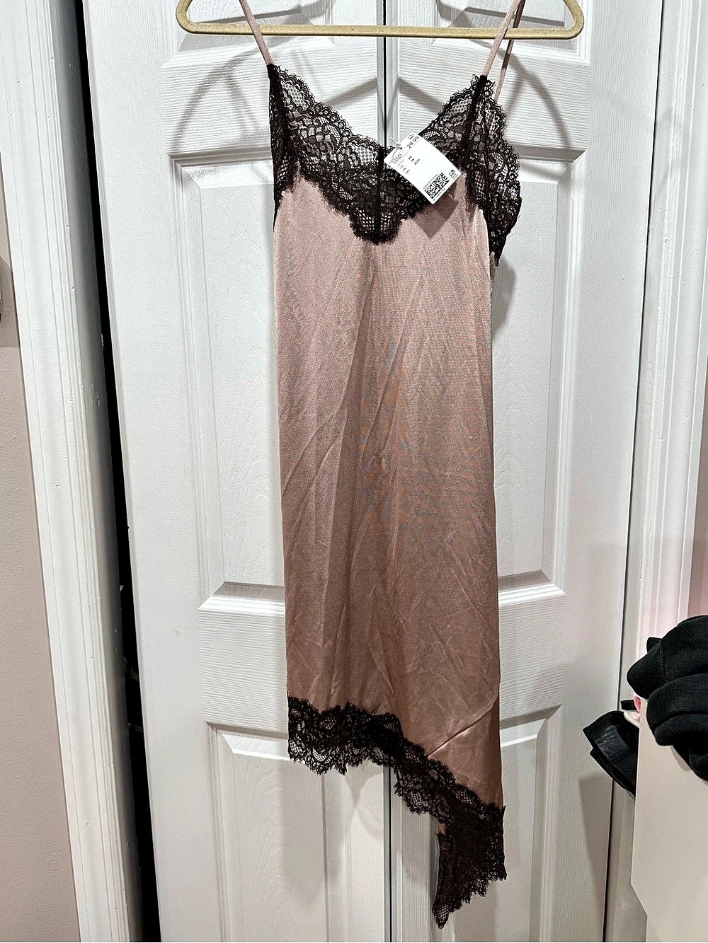 H&M Mauve Pink & Black Lace Asymmetrical Slip Dress XS NWT